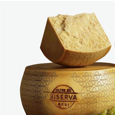 BONI SPA Grana Padano DOP Riserva - forma intera - 32 kg
