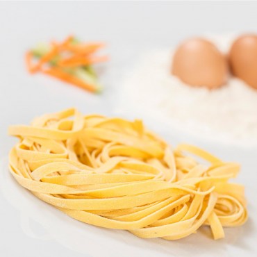 FONTANETO Pasta Tagliatelle semola di grano duro e farina di grano tenero (8 x ~250 = 2 kg) TMC 10 giorni - 3 minuti di cottura - 6 mm